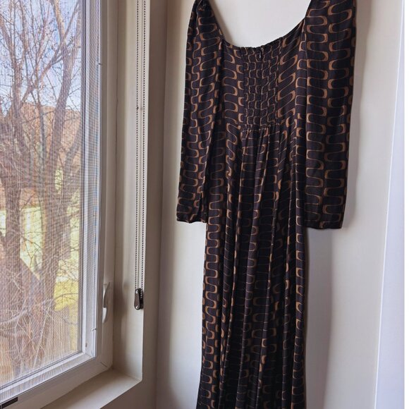 Reformation Sigmund Dress in Linguini - Picture 4 of 9
